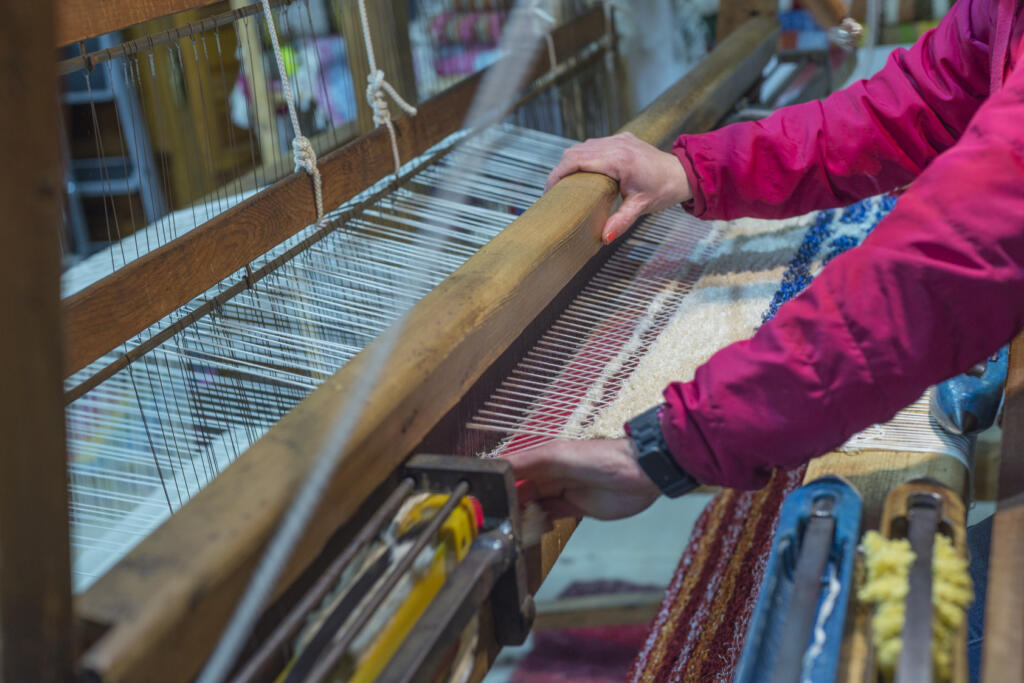 The Process of Custom Carpet Manufacturing